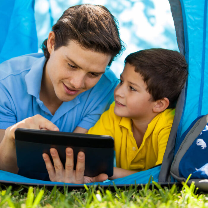 Sosyal medyaya katılmalarından önce çocuklarınıza anlatacağınız 3 şey