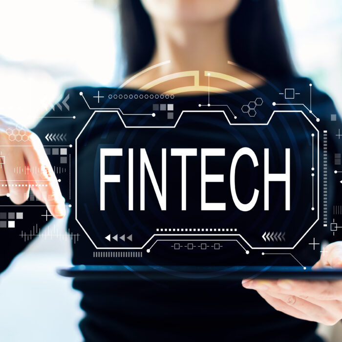 Fintech dünyası, heyecan verici yenilikler ve teknolojik gelişmeler ile hızla ilerliyor. Ancak bu ilerlemenin bir de dezavantajı var: Artan veri ihlali tehdidi!