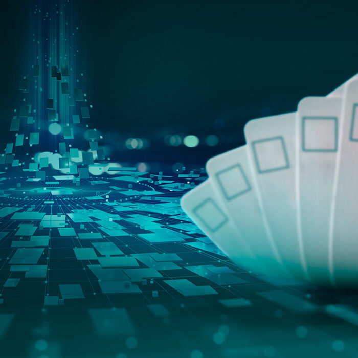 Risk değerlendirmesi, kuruluşlara yalnızca belirli tehditlere göre uyarlanmış uygun kontrolleri uygulama yetkisi vermekle kalmaz önlemenin önemini de vurgular.