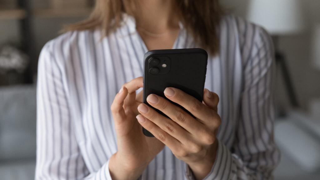 İkinci el telefon satın almak güvenliğinizden ödün vermek anlamına gelmek zorunda değildir. Cihaz satın alırken dikkat etmeniz gerekenler!