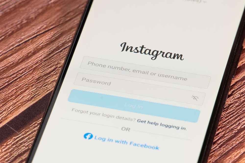 Instagram ve WhatsApp, Türkiye’de insanların en yoğun kullandığı platformlar arasında. Kullanıcıların yaklaşık %88,7’si WhatsApp, %72,6’sı Instagram kullanıyor.